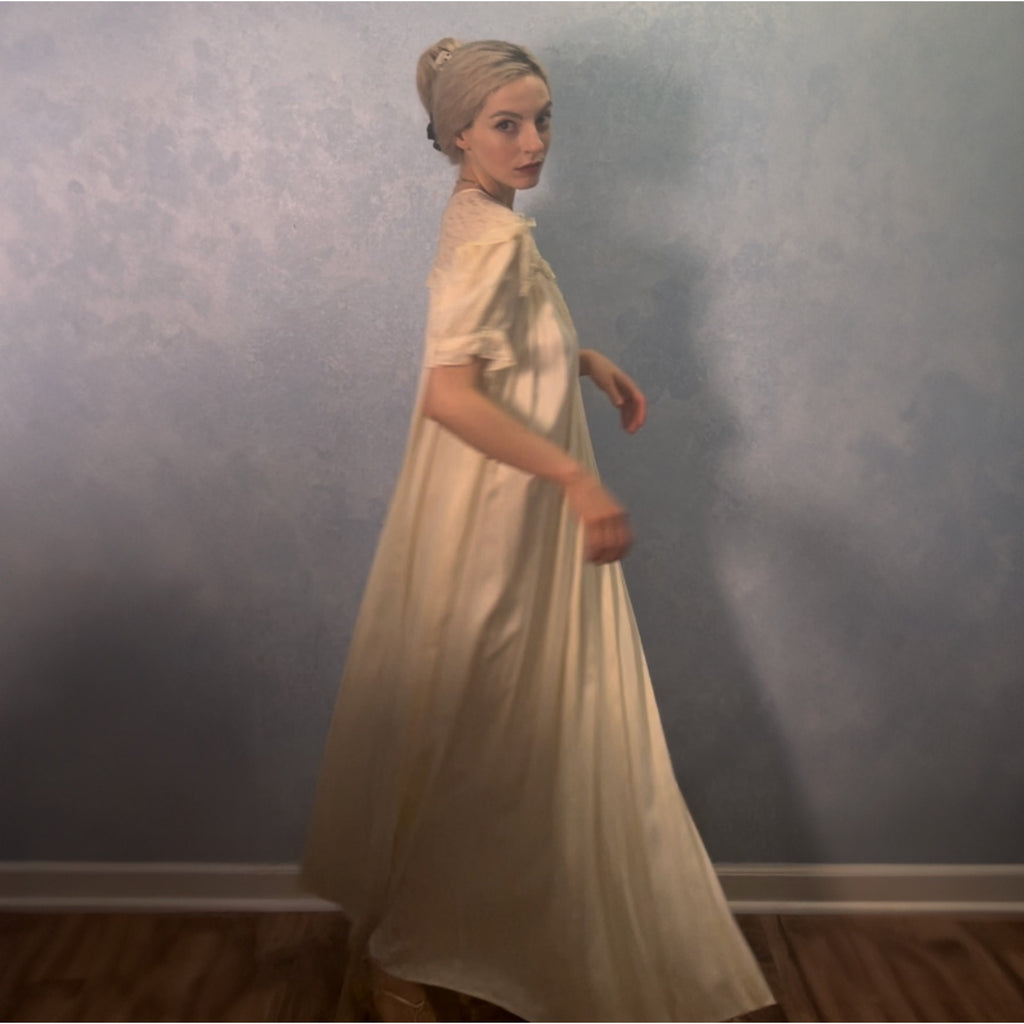Antique Candlelight Silk & Lace Trapeze Gown