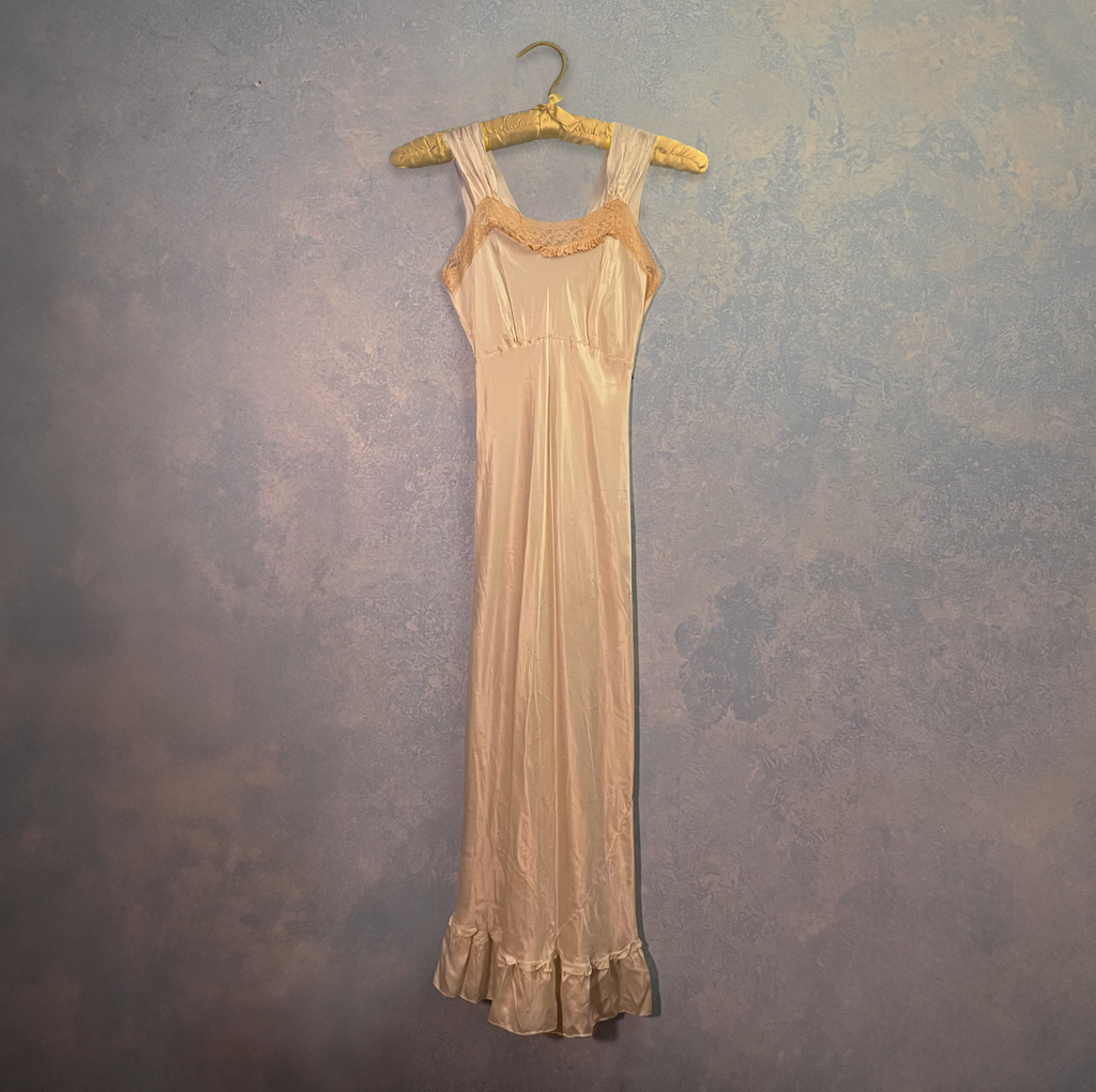1940s Silk Ivory & Lace Full Length Gown