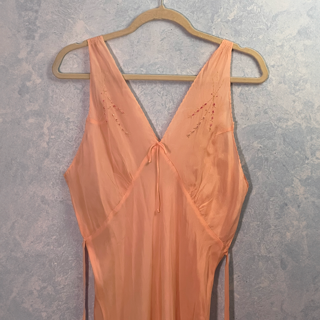 1940s Pink Silk Full Length Gown w/ Embroidered Flourishes